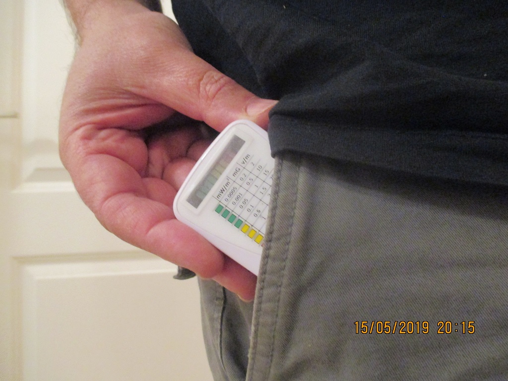 ENV RD10 in a pants' pocket